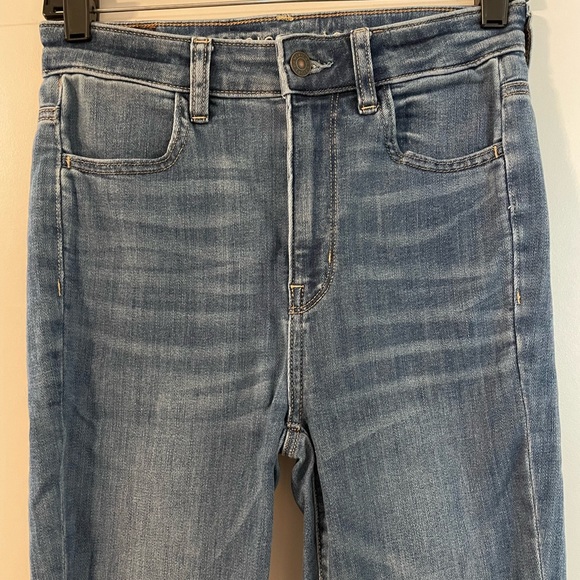 American Eagle Outfitters Denim - American Eagle High Waisted Jeans